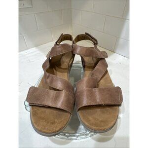 Easy Spirit Kailynne Strappy Sandal Women's Sz 10M Brown Suede Hook & Loop